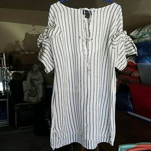 Dress GREAT CONDITION, Worn one time